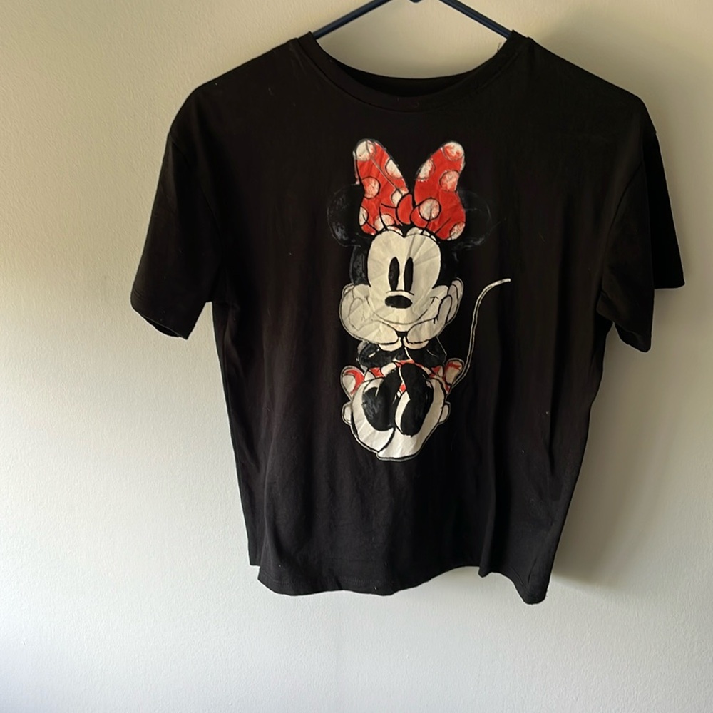 NWOT Minnie Mouse Disney shirt XS